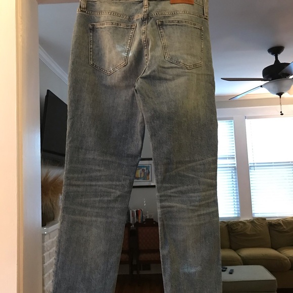 J.Crew slim broken in boyfriend jeans. - Picture 4 of 8